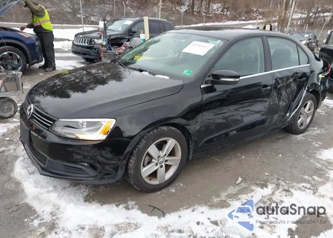 2013 Volkswagen Jetta 2.0L Tdi z USA, uszkodzony, nr VIN 3VWLL7AJ3DM398812